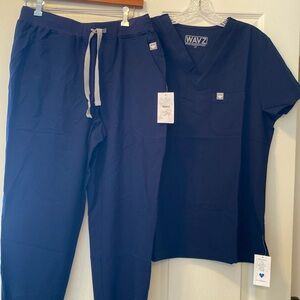 NWT Adult Scrubs Unisex LG Dark Blue